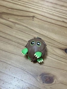 Yu-Gi-Oh! Kuribo Figure Keychain - Picture 1 of 1