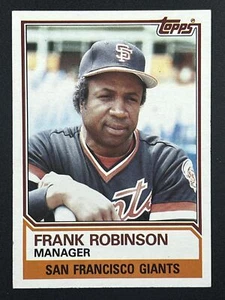 Frank Robinson 1983 Topps #576 San Francisco Giants - Picture 1 of 2