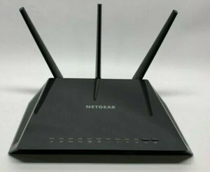 NETGEAR NIGHTHAWK AC2600 Smart Wifi Router in perfect condition, Black - Picture 1 of 3