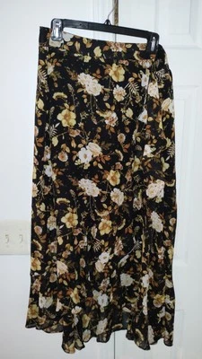 Saia floral Cato GG nova com etiquetas - Imagem 1 de 3