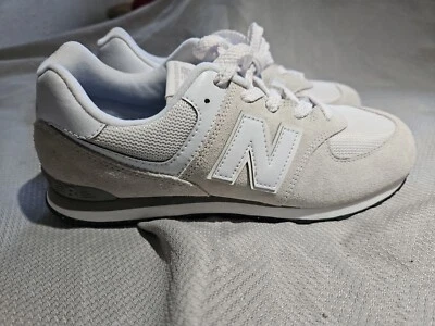 Zapatillas clásicas New Balance 574 juveniles talla 7 Core Qc574EVW Nimbus Cloud Foto 1 de 4