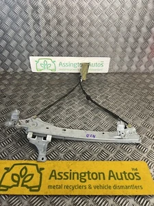 2014 Renault Megane Passenger Side Left Rear Window Regulator & Motor 827210003R - Picture 1 of 3