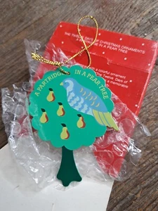 Avon Gift Collection 12 Days Of Christmas Ornament Ein Rebhuhn im Birnbaum - Bild 1 von 5
