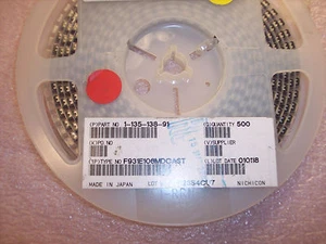 QTY (500) 10uf 25V D1-CASE 5846 SMD TANTALUM CAPACITORS F931E106MDCAST NICHICON - Picture 1 of 2