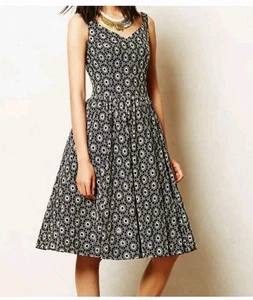Ali Ro Fit & Flare Midi Dress Geometric Black White Formal Party Sleeveless Sz 4 - Picture 1 of 12