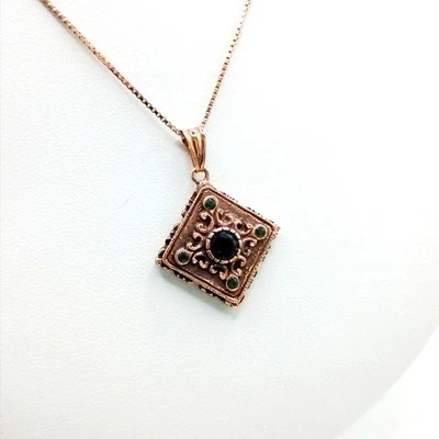 Pendente Vittoriano Argento 925 Rosé con Onice e Spinelli – Teorema Vicenza... - Immagine 1 di 4