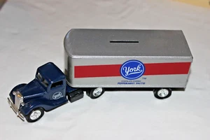 "Remolque tractor vintage 1989 ERTL YORK PEPPERMINT PATTIE 1937 semibanco 8,25" - Imagen 1 de 5
