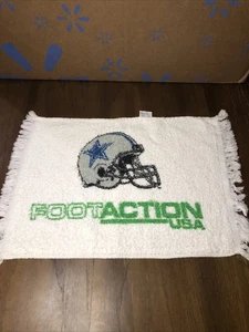 Vintage Dallas Cowboys Foot Action Rally Towel Made In USA - Picture 1 of 6