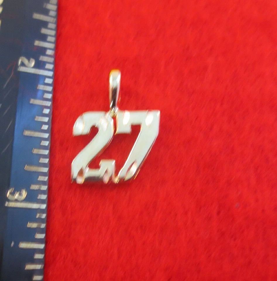 14KT GOLD EP NUMBER "27" DIAMOND CUT CHARM - Image 1 of 1