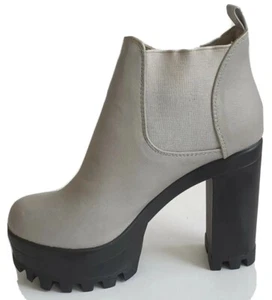 Women's Ankle Boots Size 3 Grey Motorcycle Bebo Platform Grip Block Heel Slip On - Picture 1 of 9