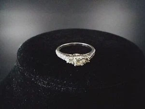 Oro Blanco Sólido 14K ~ Diamantes Redondos NATURALES ~ Anillo de Compromiso ~ Talla 5.25 (#186) - Imagen 1 de 5