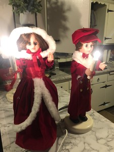 rennoc animated christmas dolls