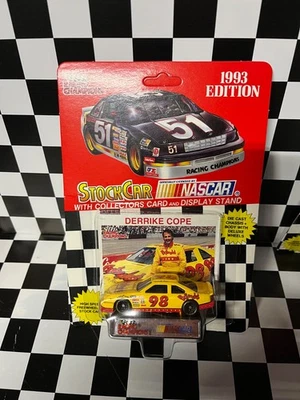 Racing Champions #98 Derrike Cope 1993 NASCAR Bojangles Chicken Ford Thunderbird - Image 1 of 2