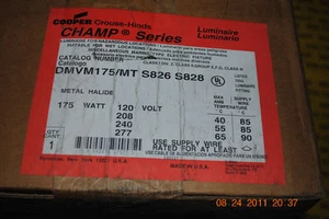 Cooper Crouse Hinds DMVM175/MT 175W Alloggiamento Balast Nuovo - Foto 1 di 3