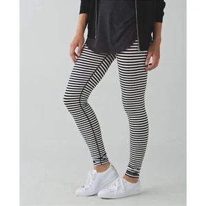 LULULEMON Wunder Unterhose * schmale auffällige Streifen schwarz Engelsflügel/Grapefruit 10 - Bild 1 von 16
