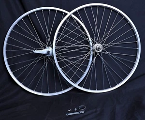 26" x 2.125 Beach Cruiser Lowrider Bicycle Front & Rear Bike Wheel 13g Aluminium - Picture 1 of 13