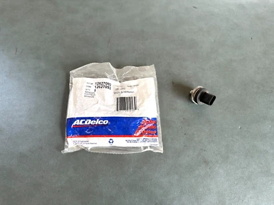 Sensor de pressão GM OEM NOS 12627092 trilho de combustível 2015-2016 Chevrolet Colorado 2.5L - Imagem 1 de 4