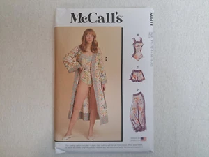 McCall's Pattern - Body, accappatoio, pantaloncini e pantaloni da signorina (12-20) #M8411 - UC - Foto 1 di 8