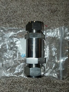 Válvula de filtro Parker 16A-F16L-50-SS - Imagen 1 de 7