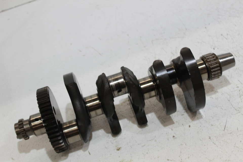 2006-2008 TRIUMPH DAYTONA 675 ДВИГАТЕЛЬ КОЛЕНЧАТЫЙ ВАЛ КОЛЕНЧАТЫЙ ВАЛ  - Изображение 1 из 4