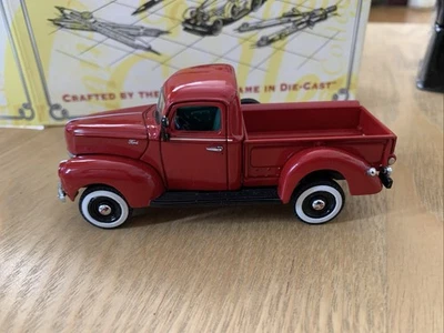 Matchbox 1940 Ford Pickup 1/43 #YTC03 - Image 1 of 4