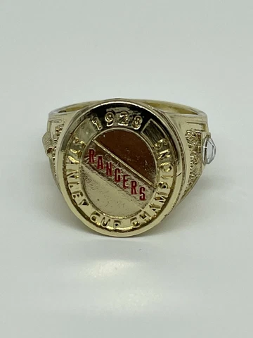 2015 Molson Canadian NHL NEW YORK RANGERS 1928 Stanley Cup Champions Ring Cover