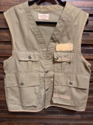 Vintage Hunting Fly Fishing Vest SafTBak Clothes Water Repellent Mens Large? EUC Foto 1 de 4