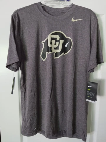 University of Colorado Nike Men's T-Shirt Size Large - New with Tags Cover