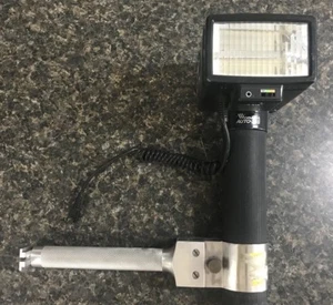 Flash de montaje en mango Minnette Auto-34S con soporte hecho en Japón - Imagen 1 de 8
