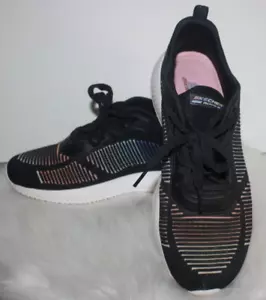 Scarpe da ginnastica basse Skechers Bobs Sport Squad taglia 9 nere 117065 ottime condizioni - Foto 1 di 7