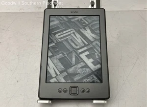 Amazon Kindle 4. Gen D01100 4GB 6" eBook Reader - getestet - Bild 1 von 8