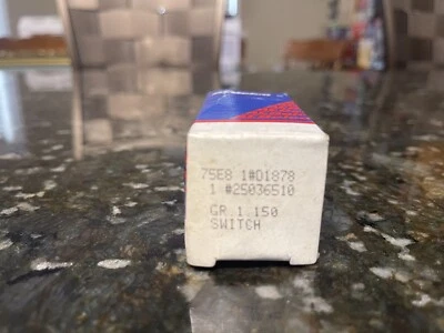 BUICK 25036510 1971 - 1976;Skylark,SPORTWAGON 开关;冷却温度 D1878 — 第 1/3 张图片