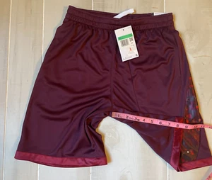 Nike dri fit standard fit maroon basketball shorts size XL boys kids NWT - Picture 1 of 5