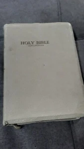 Holy Bible Red Letter Edition KJV Concordance Genuine Leather Gold Edges - Picture 1 of 8