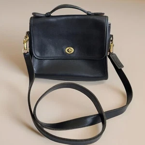 Bolso de mano Coach Court de cuero negro vintage años 90 bolso bandolera Turnlock 9870 - Imagen 1 de 15