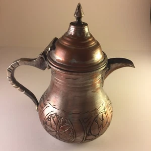 Vintage Antique Copper Islamic Bedouin Arabic Coffee Pot Middle Eastern Dallah - Bild 1 von 10
