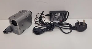 Canon MVX1S MiniDV Digitalkamera / Camcorder - Bild 1 von 5