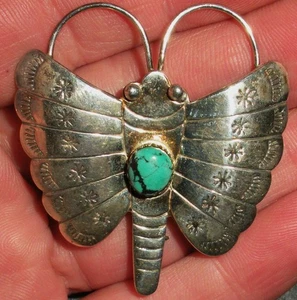 VINTAGE NAVAJO BUTTERFLY TURQUOISE STERLING SILVER PIN GREAT STAMPWORK vafo - Picture 1 of 7