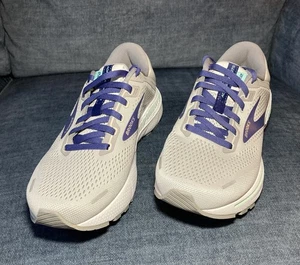 New Women’s Size 8 - WIDE Brooks Adrenaline GTS 22 Purple/grey Never Worn - Picture 1 of 13