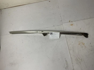 Guía de ventana del conductor izquierdo Porsche 914 1970-1976 91454201310 Foto 1 de 4