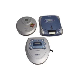 3x Vintage Rare Personal CD Players Hitachi DAP-750 NAPA Dav-311 Aiwa XP-V835 - Picture 1 of 11