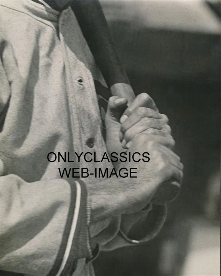 '19 LEGENDARY SHOELESS JOE JACKSON CHICAGO BLACK SOX AGARRE DE BATEO FOTO ARTÍSTICA Foto 1 de 1