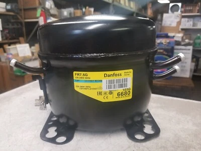 DANFOSS FR7.5G 220-240V 1PH 60HZ R-134A REF. COMP. NO ELECTRICAL PARTS - Image 1 of 3