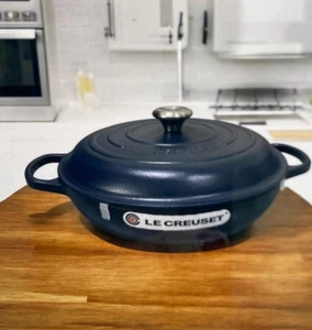 New Le Creuset 3.5 Qt. Matte Navy Blue Braiser Made in France! Beautiful Pan! - Picture 1 of 17