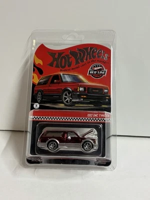 Hot Wheels 2024 RLC 1992 GMC Typhoon in Protector - Image 1 of 2