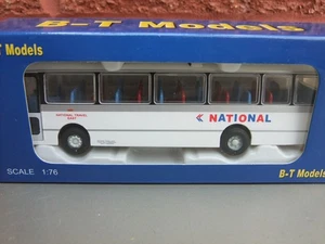 Base Toys / B-T Models Duple Dominant II Coach 1/76 - various available BOXED - Picture 1 of 12