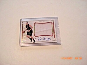 BLAKE GRIFFIN 2015 NATIONAL TREASURES GAME USED JERSEY AUTO 21/25 SIGNED CARD