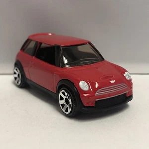 2000-2006 Mini Cooper S Hatchback Sammlerstück Maßstab 1:64 Diecast Diorama Modell - Bild 1 von 4