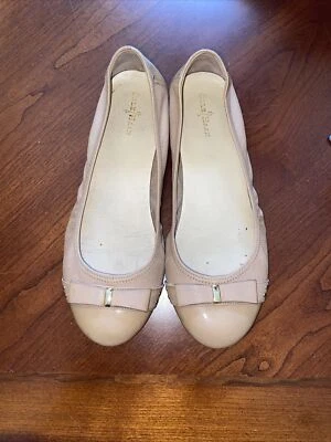 Zapatos planos de ballet Cole Haan bronceados para mujer talla 9B punta redonda charol y cuero arco de aire Foto 1 de 4