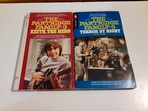 The Partridge Family Books #3 Keith, The Hero + #5 Terror By Night Paperback - Foto 1 di 10